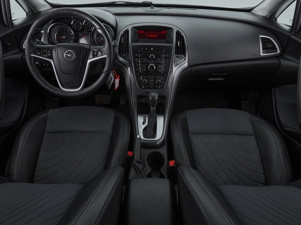 Opel Astra, J Рестайлинг фото №8
