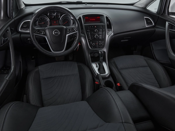 Opel Astra, J Рестайлинг фото №9