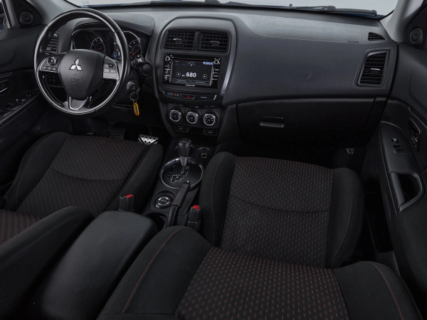 Mitsubishi Outlander, III Рестайлинг 2 фото №10