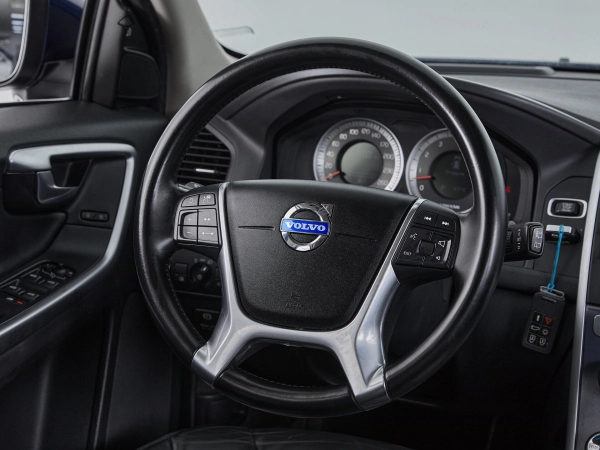 Volvo XC60, I фото №20