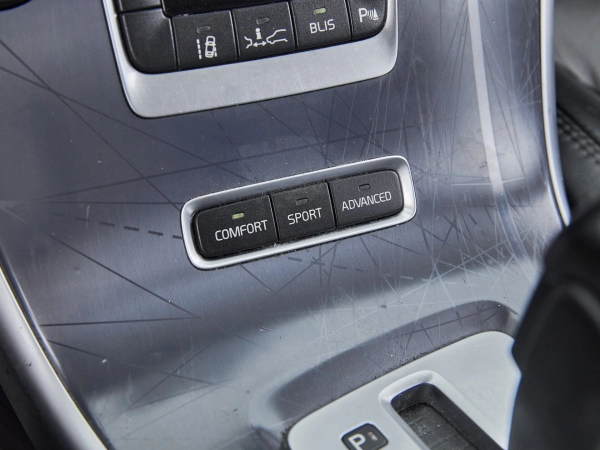 Volvo XC60, I фото №21