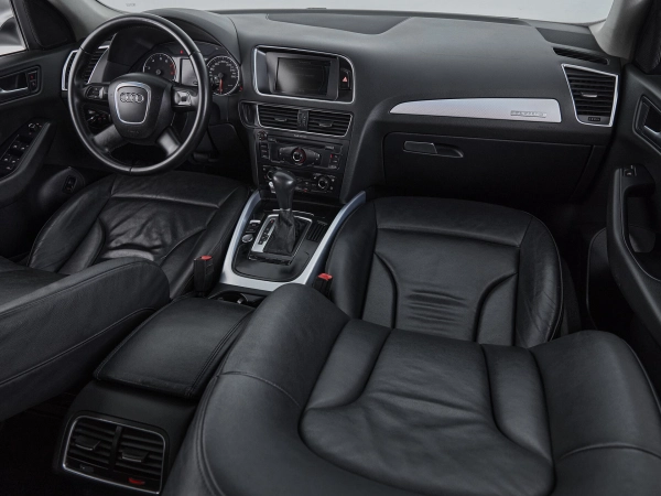 Audi Q5, I (8R) фото №10