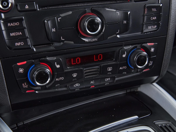 Audi Q5, I (8R) фото №18