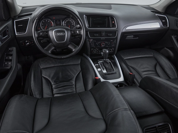 Audi Q5, I (8R) фото №9
