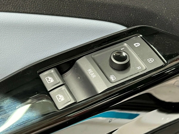 Volkswagen ID.4, I фото №11