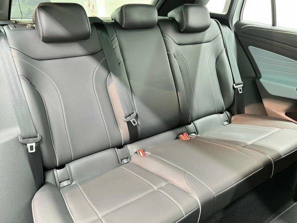 Volkswagen ID.4, I фото №15