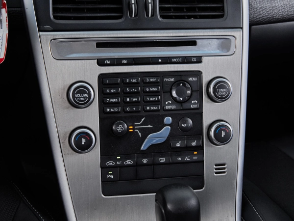 Volvo XC60, I фото №11
