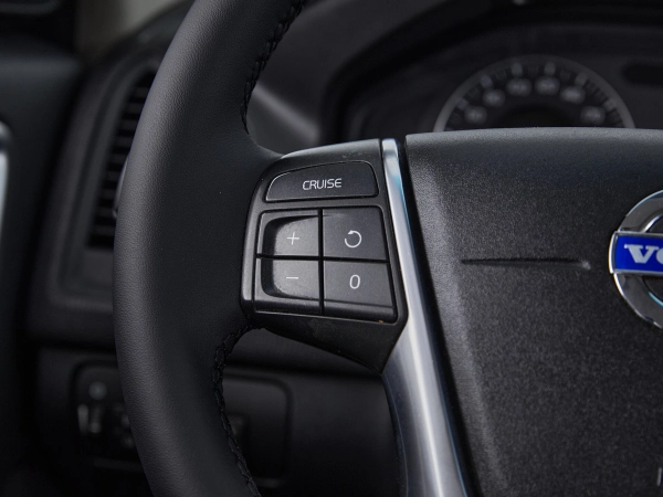 Volvo XC60, I фото №15