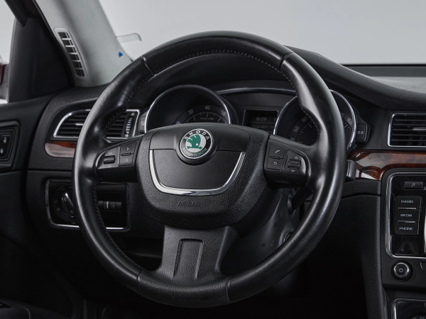 Skoda Superb, II фото №22