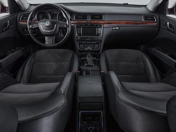 Skoda Superb, II фото №8