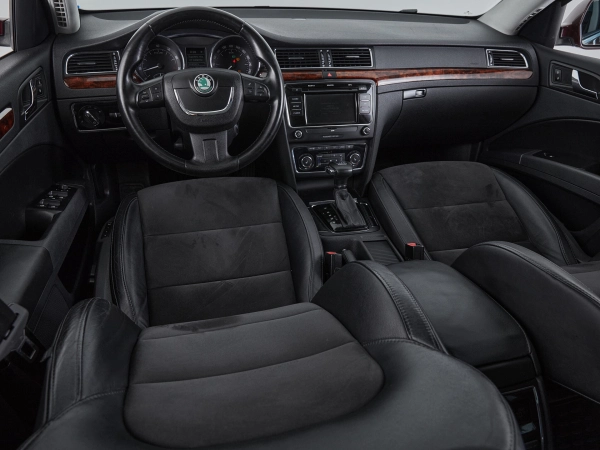 Skoda Superb, II фото №9