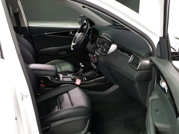 Kia Sorento, III Prime Рестайлинг фото №11