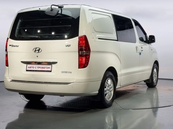 Hyundai Grand Starex, I Рестайлинг 2 фото №3