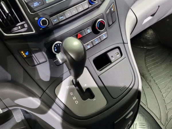 Hyundai Grand Starex, I фото №6