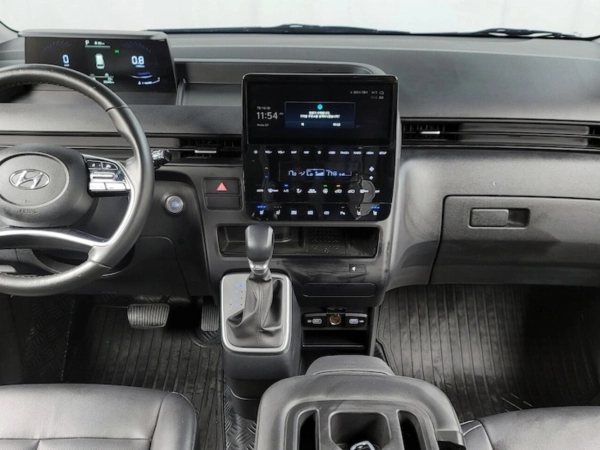 Hyundai Staria, I фото №5