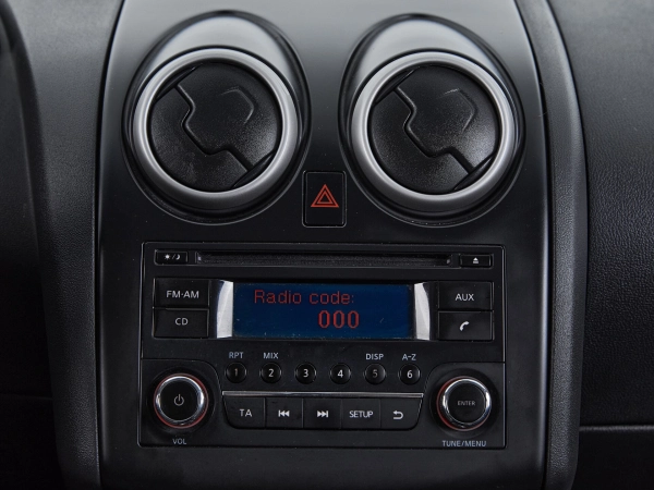 Nissan Qashqai, I Рестайлинг фото №12