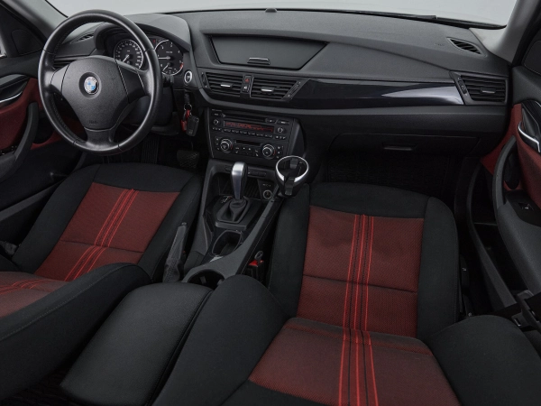 BMW X1, I (E84) фото №10