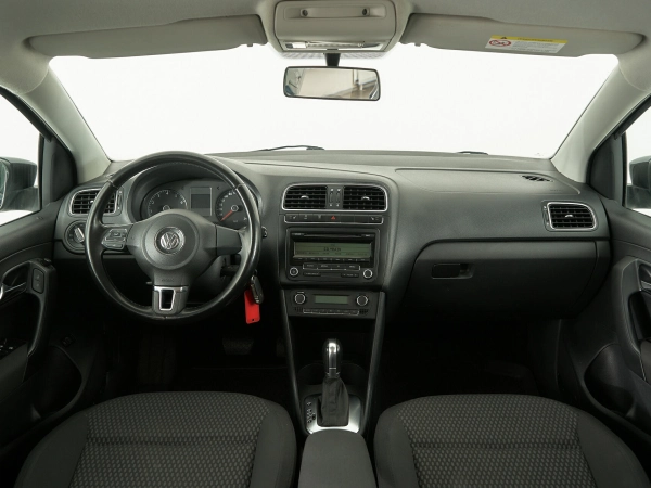 Volkswagen Polo, V фото №8