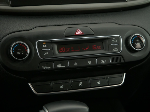 Kia Sorento, III Prime Рестайлинг фото №17
