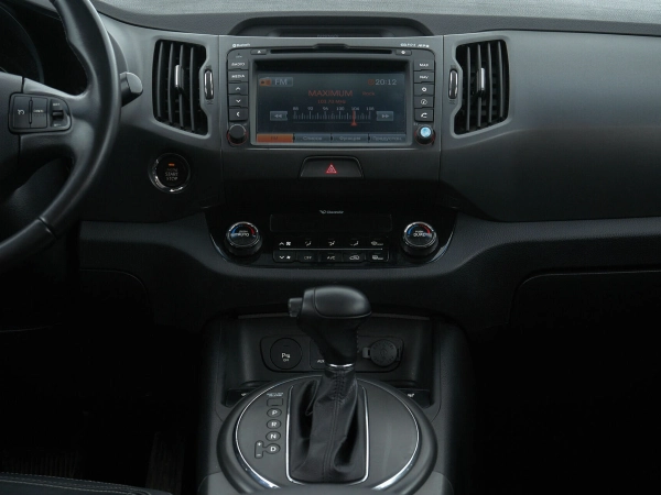 Kia Sportage, III фото №9