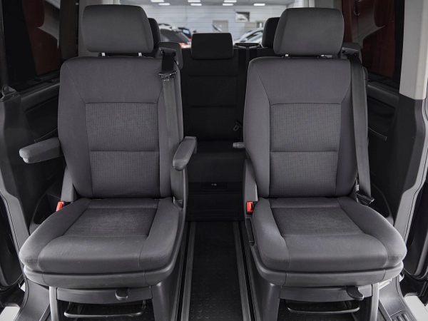 Volkswagen Multivan, T5 фото №11
