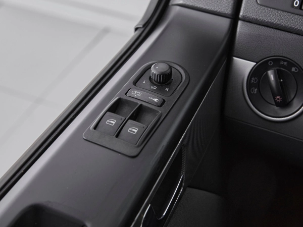 Volkswagen Multivan, T5 фото №15
