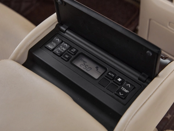 Infiniti M, III Рестайлинг фото №13