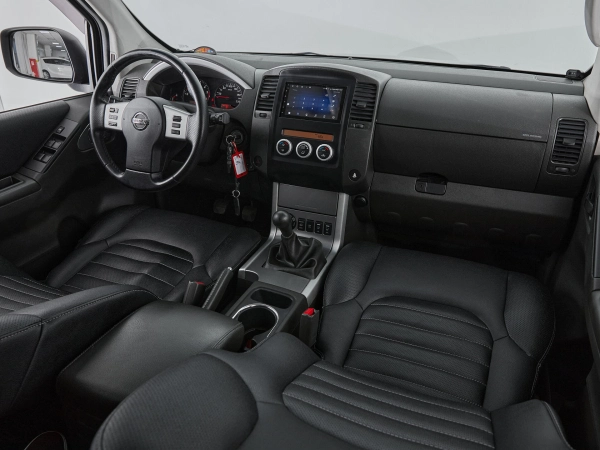 Nissan Pathfinder, III Рестайлинг фото №10
