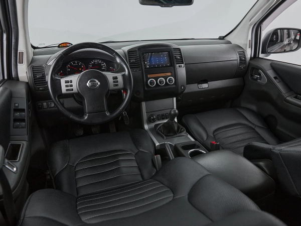 Nissan Pathfinder, III Рестайлинг фото №9