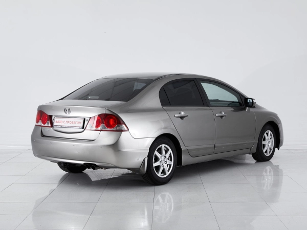 Honda Civic, VIII фото №4