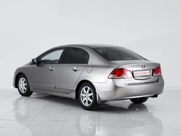 Honda Civic, VIII фото №5
