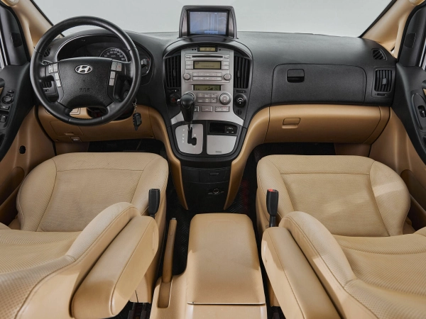 Hyundai Grand Starex, I фото №7
