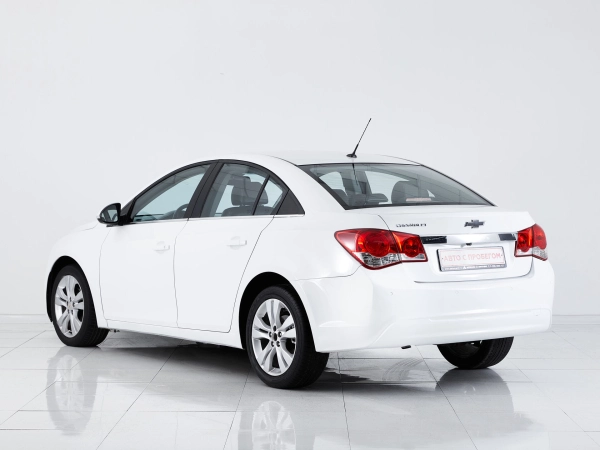 Chevrolet Cruze, I Рестайлинг фото №4