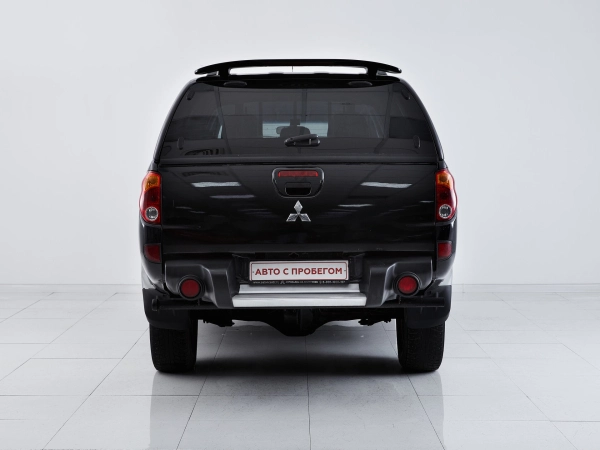 Mitsubishi L200, IV фото №6