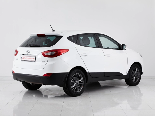 Hyundai ix35, I Рестайлинг фото №5