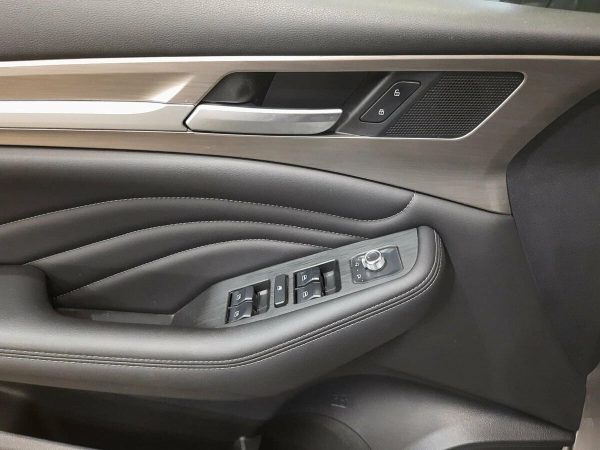 Haval F7, I фото №9