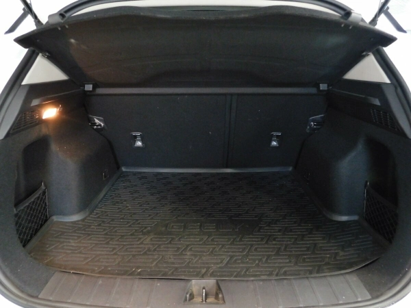 Geely Coolray, I фото №5