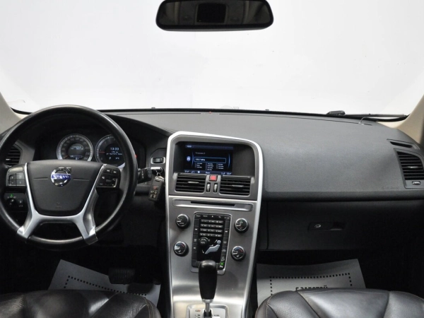 Volvo XC60, I фото №6