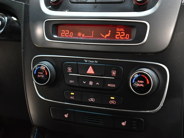 Kia Sorento, II Рестайлинг фото №16