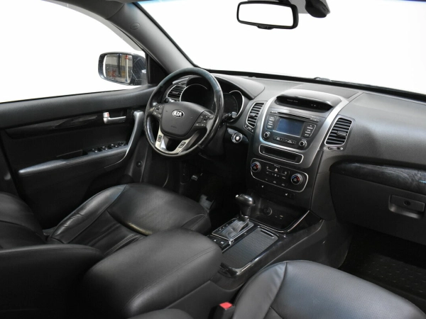 Kia Sorento, II Рестайлинг фото №8
