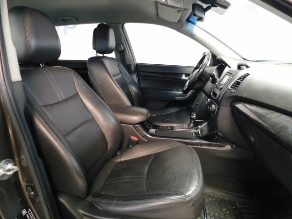 Kia Sorento, II Рестайлинг фото №11
