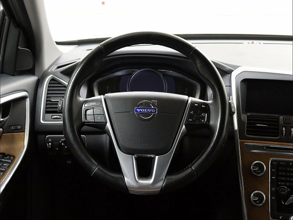 Volvo XC60, I Рестайлинг фото №10