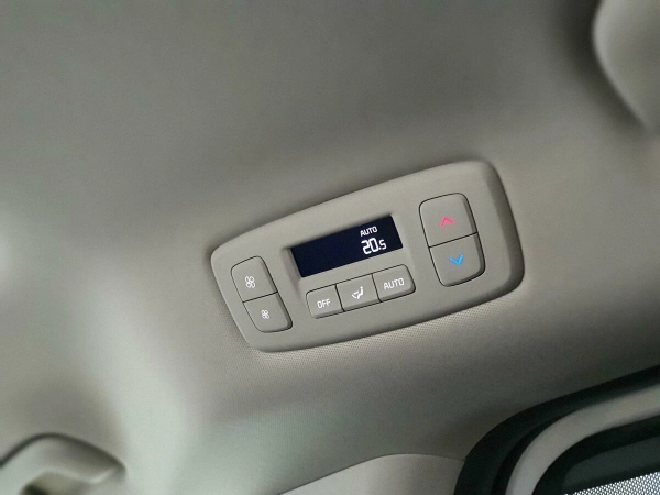 Kia Carnival, IV фото №16