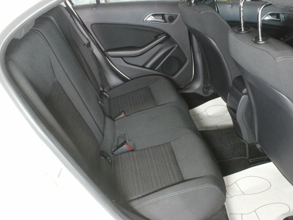 Mercedes-Benz A-Класс, III (W176) фото №10