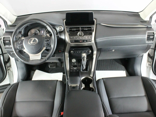 Lexus NX, I Рестайлинг фото №4