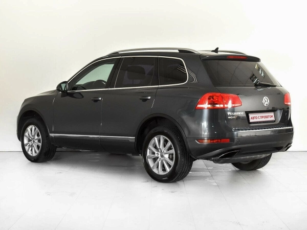 Volkswagen Touareg, II фото №3