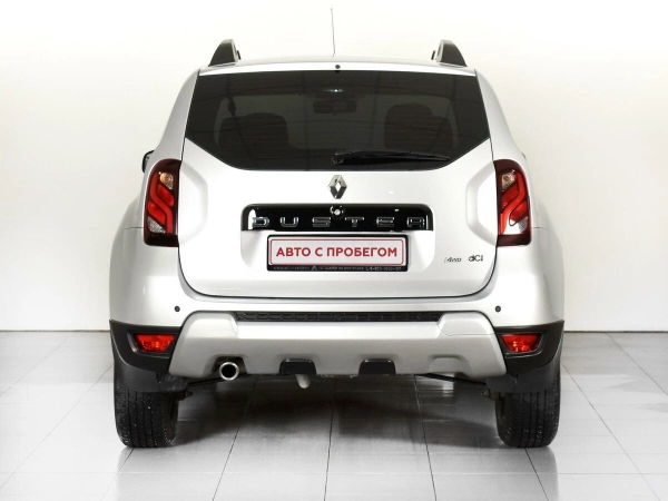 Renault Duster, I Рестайлинг фото №5