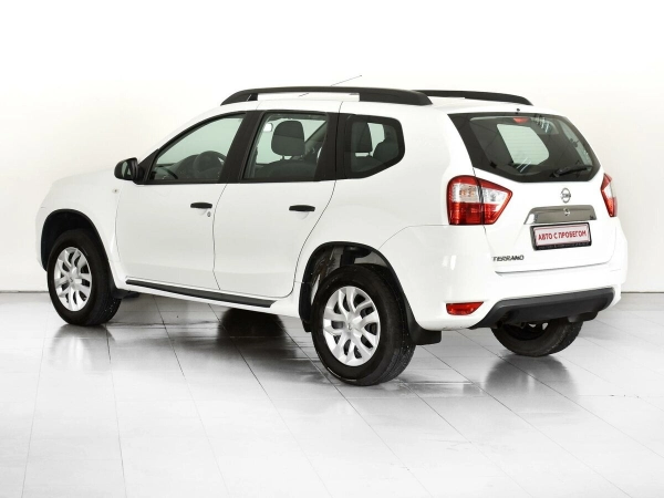 Nissan Terrano, III (D10) фото №3