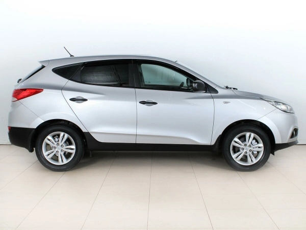 Hyundai ix35, I фото №4