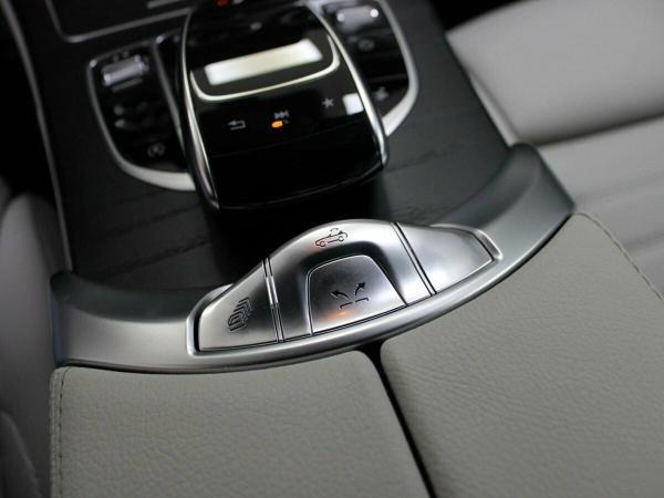 Mercedes-Benz C-Класс, IV (W205) фото №21